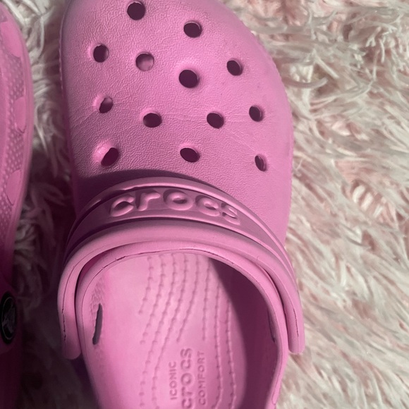 Crocs Toddler Girls Pink Size 9 - Picture 2 of 5
